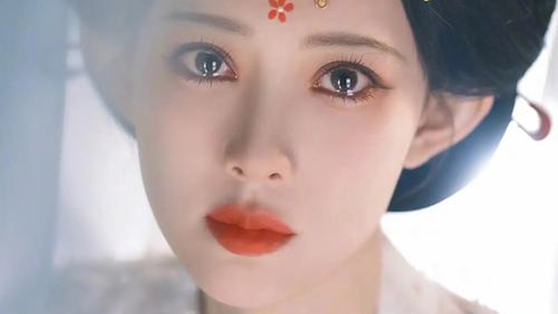 李沁眉山地推《雁回时》：金发女团玩转海外峡谷博弈