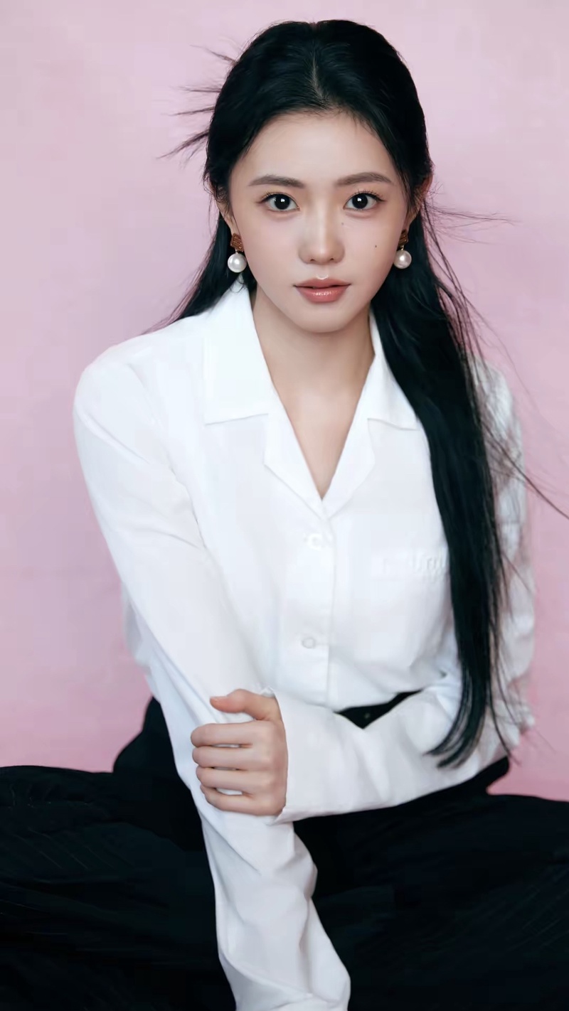 刘浩存